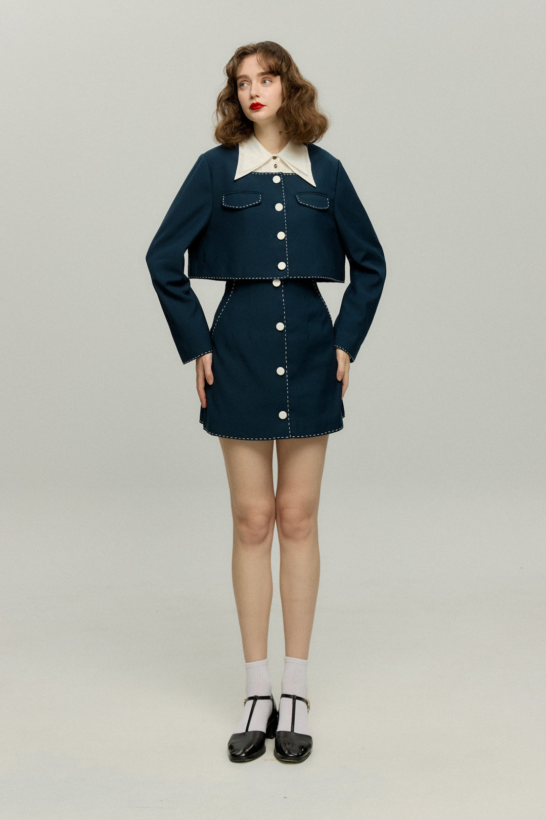 《ヘレンは甘い物を食べない》クロップドジャケット-Navy