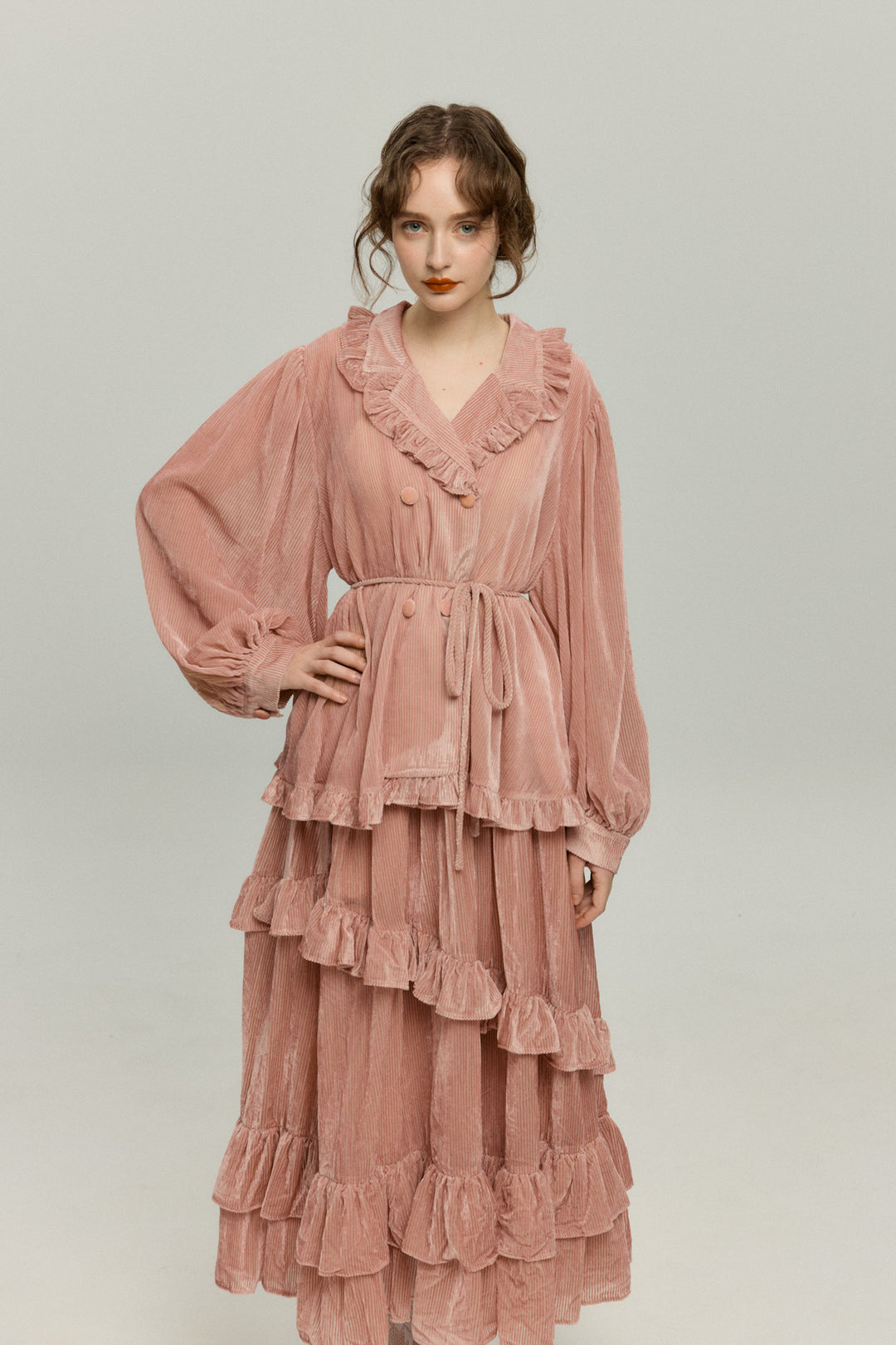 《お城を奪い返しちゃおう》フリルデザインベルベットトップス-Pink