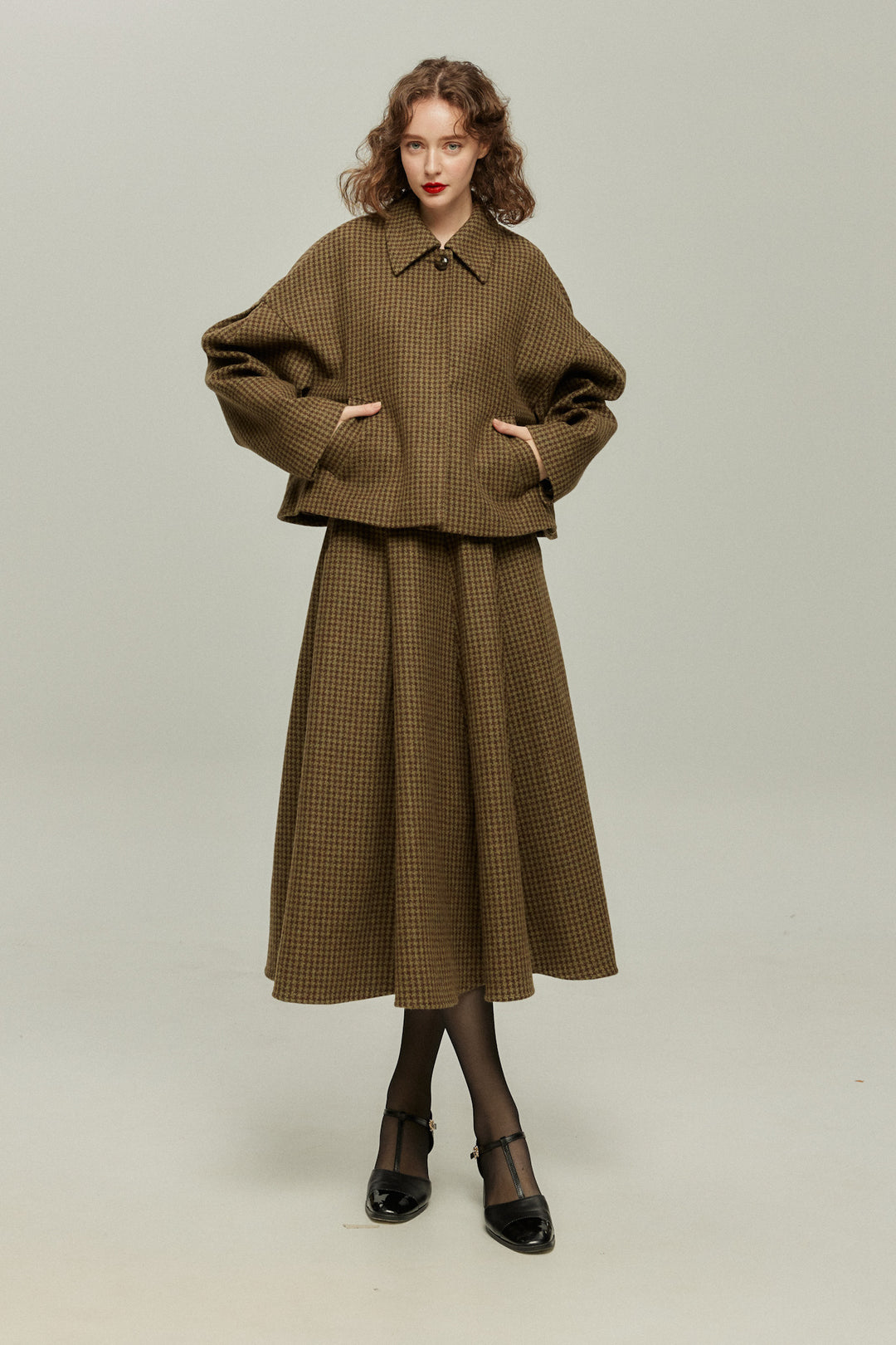 [Broadcasting the English Derby] Mutton sleeve check jacket - Brown