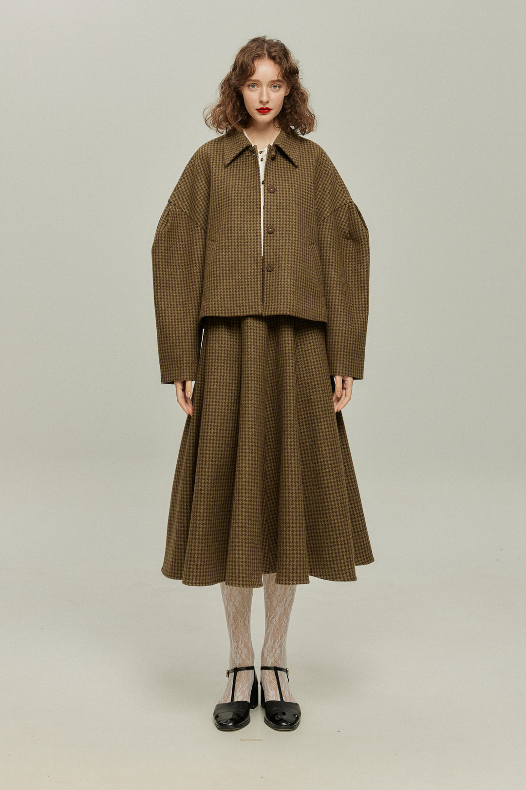 [Broadcasting the English Derby] Mutton sleeve check jacket - Brown