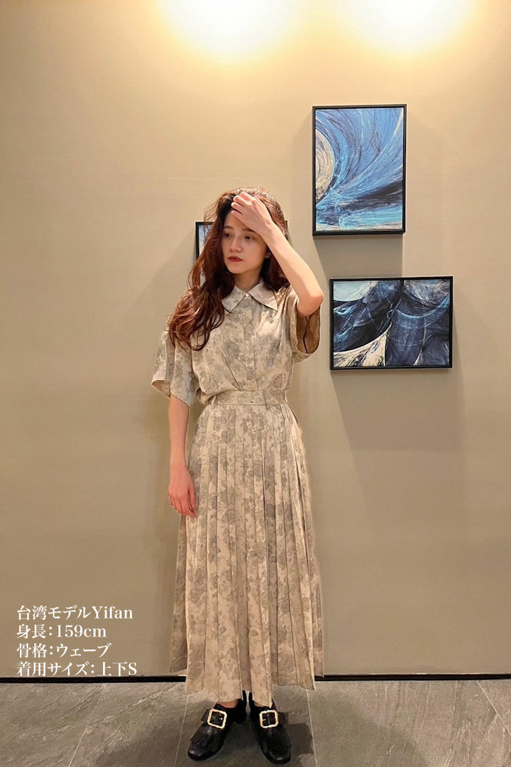《ステージに花束を投げて》シノワズリハイウエストプリーツスカート-Beige