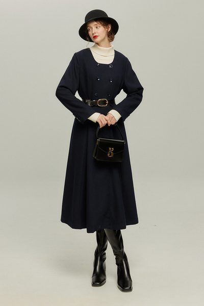 《いつもカウンターに座る彼女》ダブルブレストウールブレンドドレスコート-Navy
