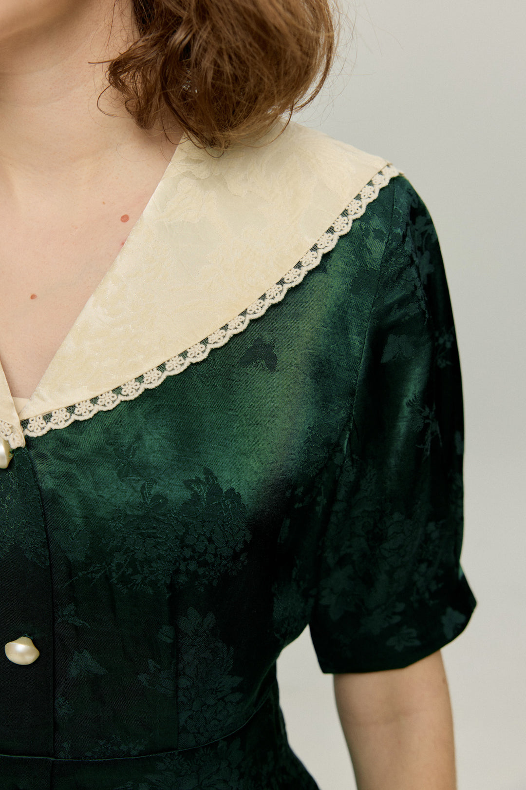 《一籠の包子は何個？》レーストリムジャガードワンピース-Green
