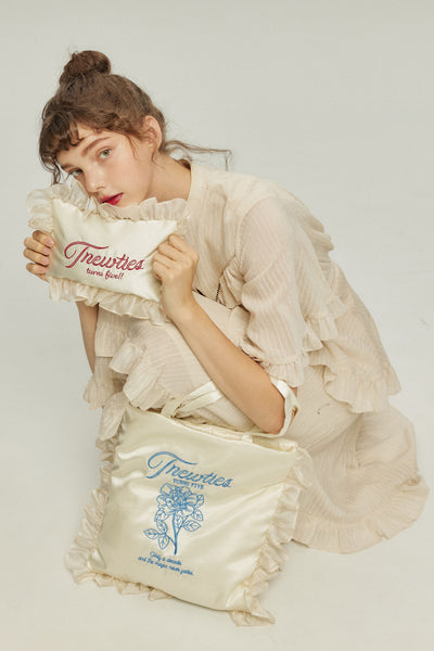 《月の呪文を唱えて》フレアスリーブフリルブラウス-Ivory