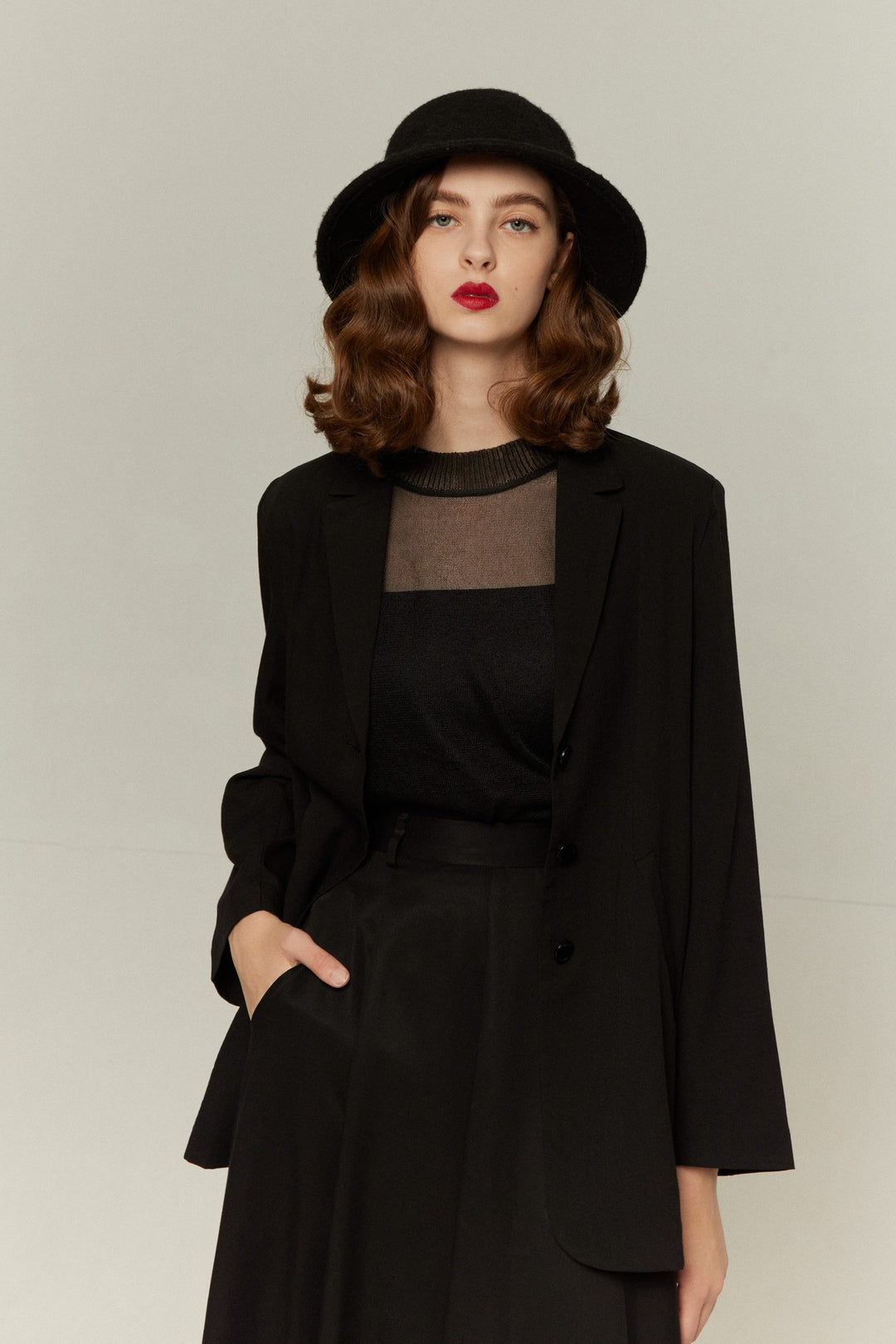"I have to hang up" Removable pleated jacket (Copy)