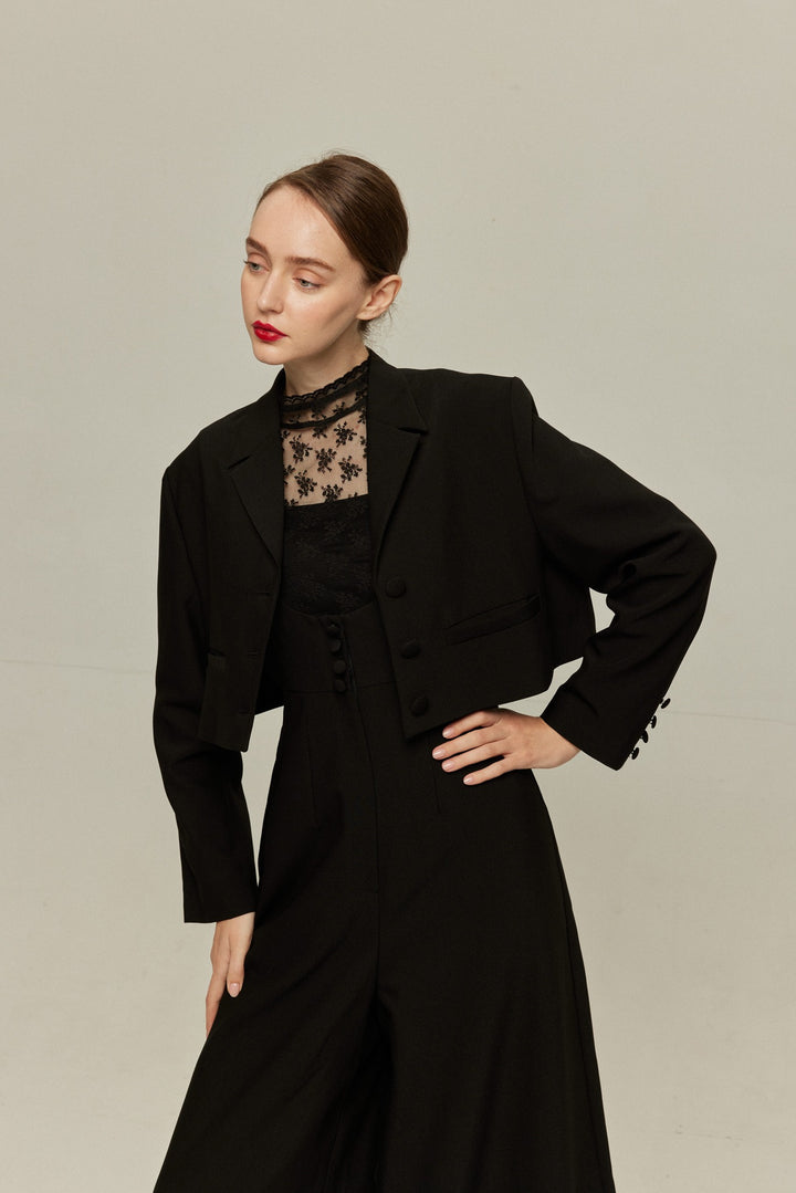 《枕の下に隠したラッキーチャーム》ハイウエストデザインバッククロスサロペット-Black