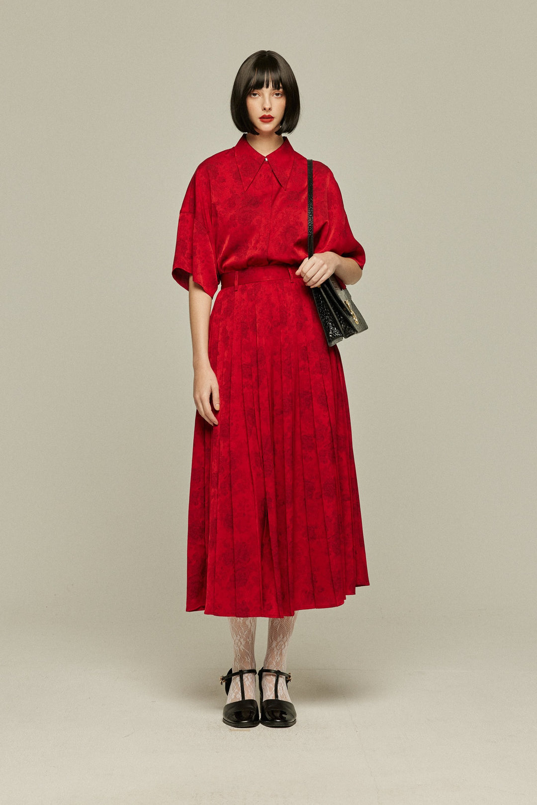 《ステージに花束を投げて》シノワズリジャガードブラウス-Red