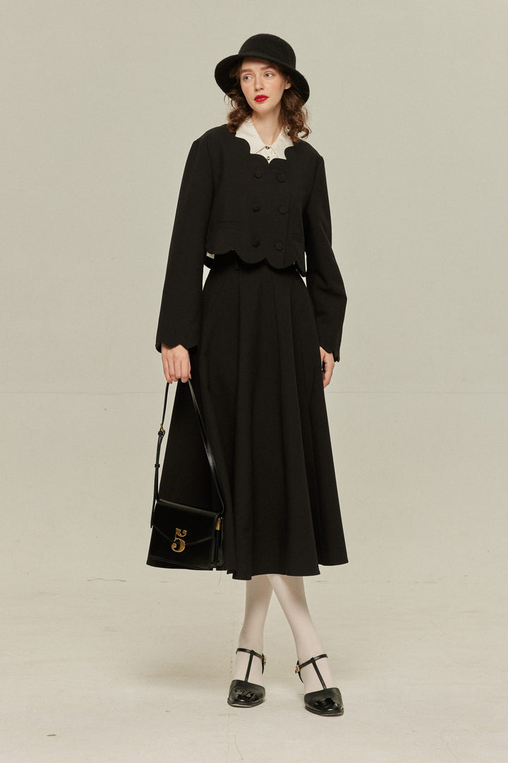 《アンティークオークション》スカラップデザインクロップドトップス-Black