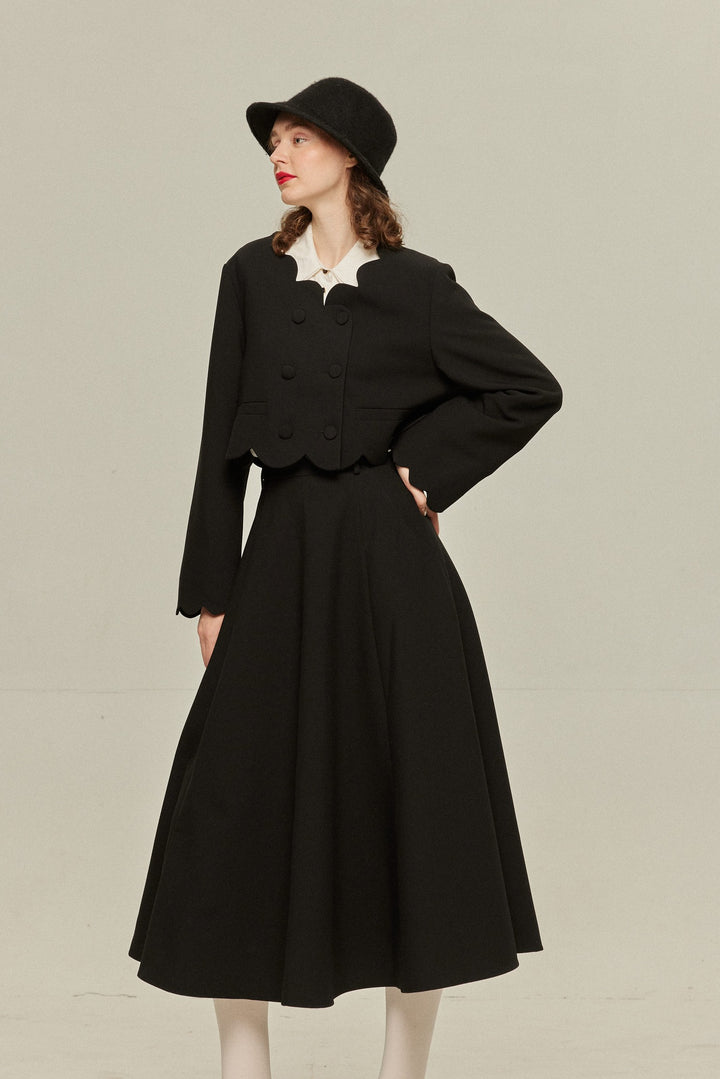 《アンティークオークション》スカラップデザインクロップドトップス-Black