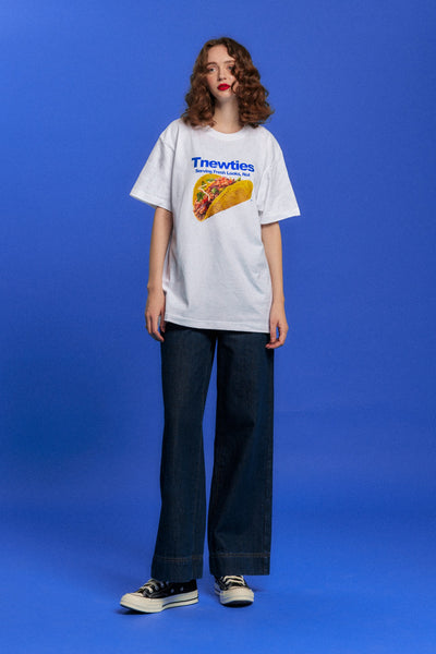 《財布の中の写真》ハイウエストストレートデニムパンツ