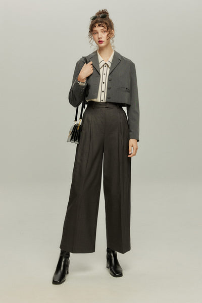 《枕の下に隠したラッキーチャーム》クロップドジャケット-Gray