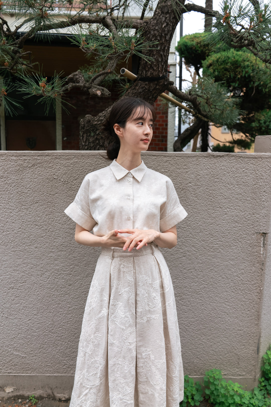 《藁の山にダイブ！》フロントタックハイウエストスカート-Ivory