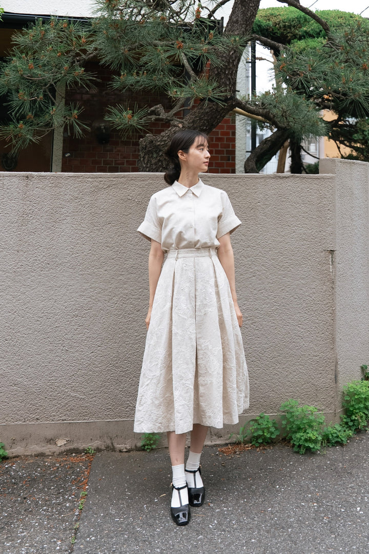 《藁の山にダイブ！》フロントタックハイウエストスカート-Ivory