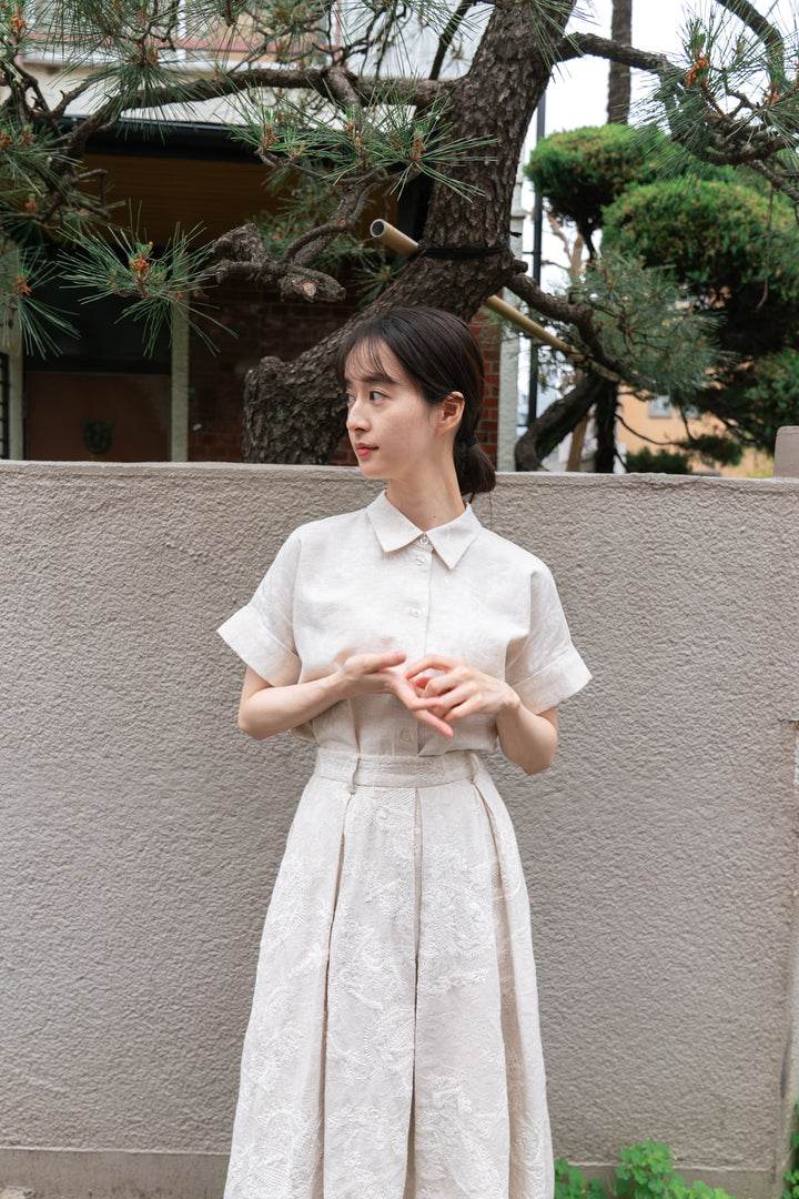 《藁の山にダイブ！》フロントタックハイウエストスカート-Ivory
