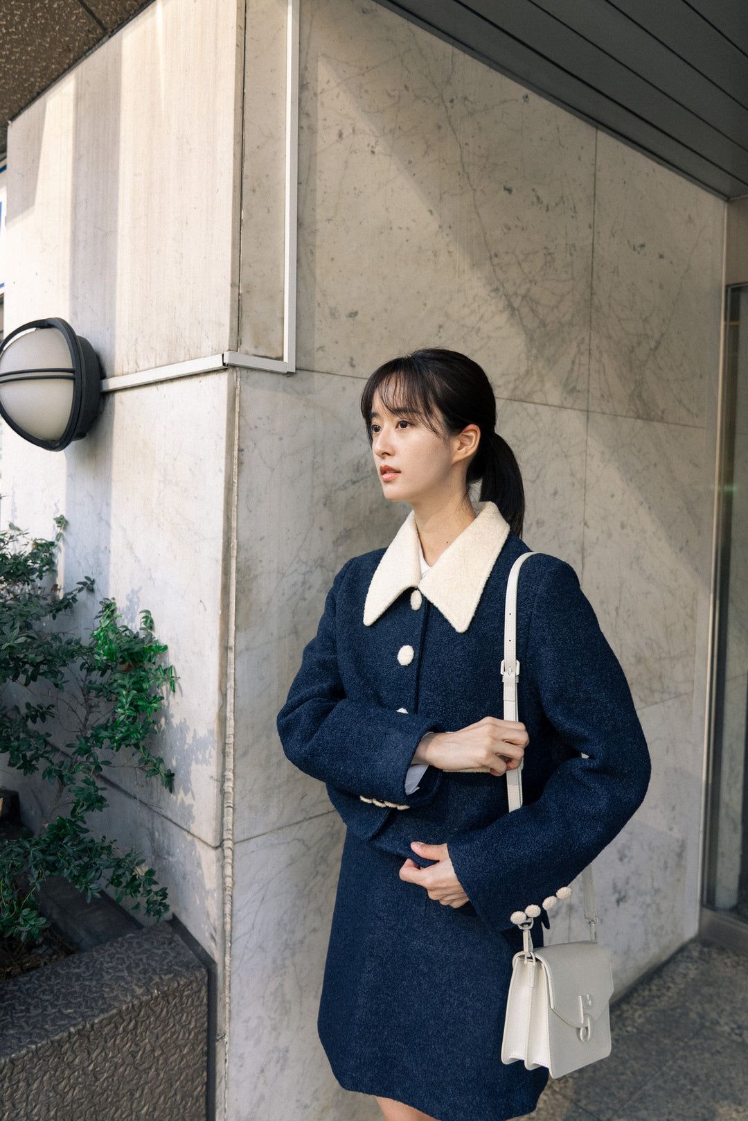 《ネイルサロンを予約しました》ハイウエストAラインスカート-Navy