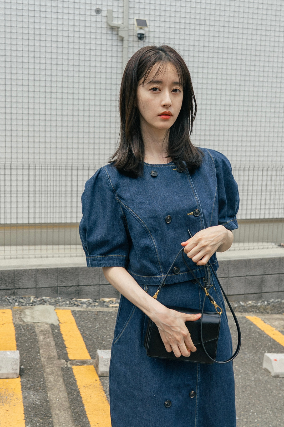 TNEWTIES《개9마리 정리하고 산책중》 데님 탑스-Navy
