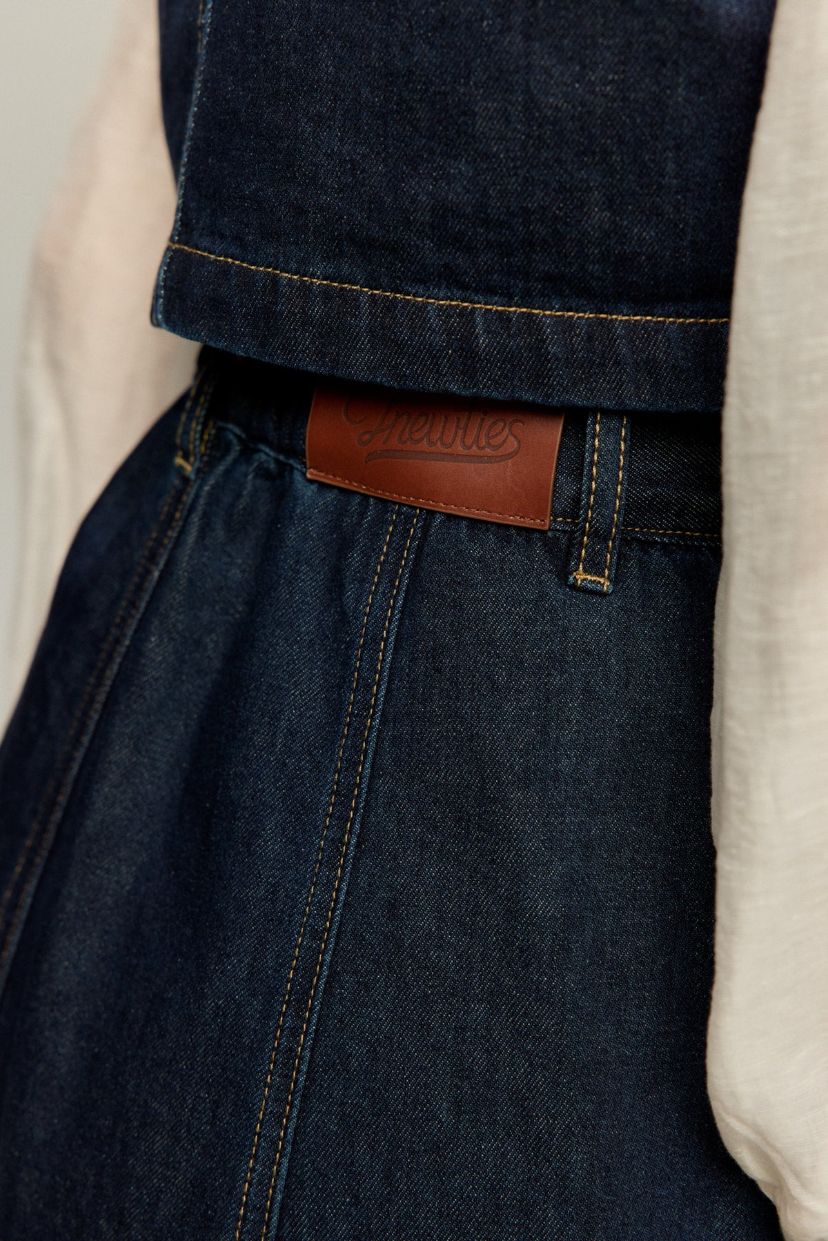 《Maybe It’s a Spaceship》Double-Breasted Denim Vest – Navy