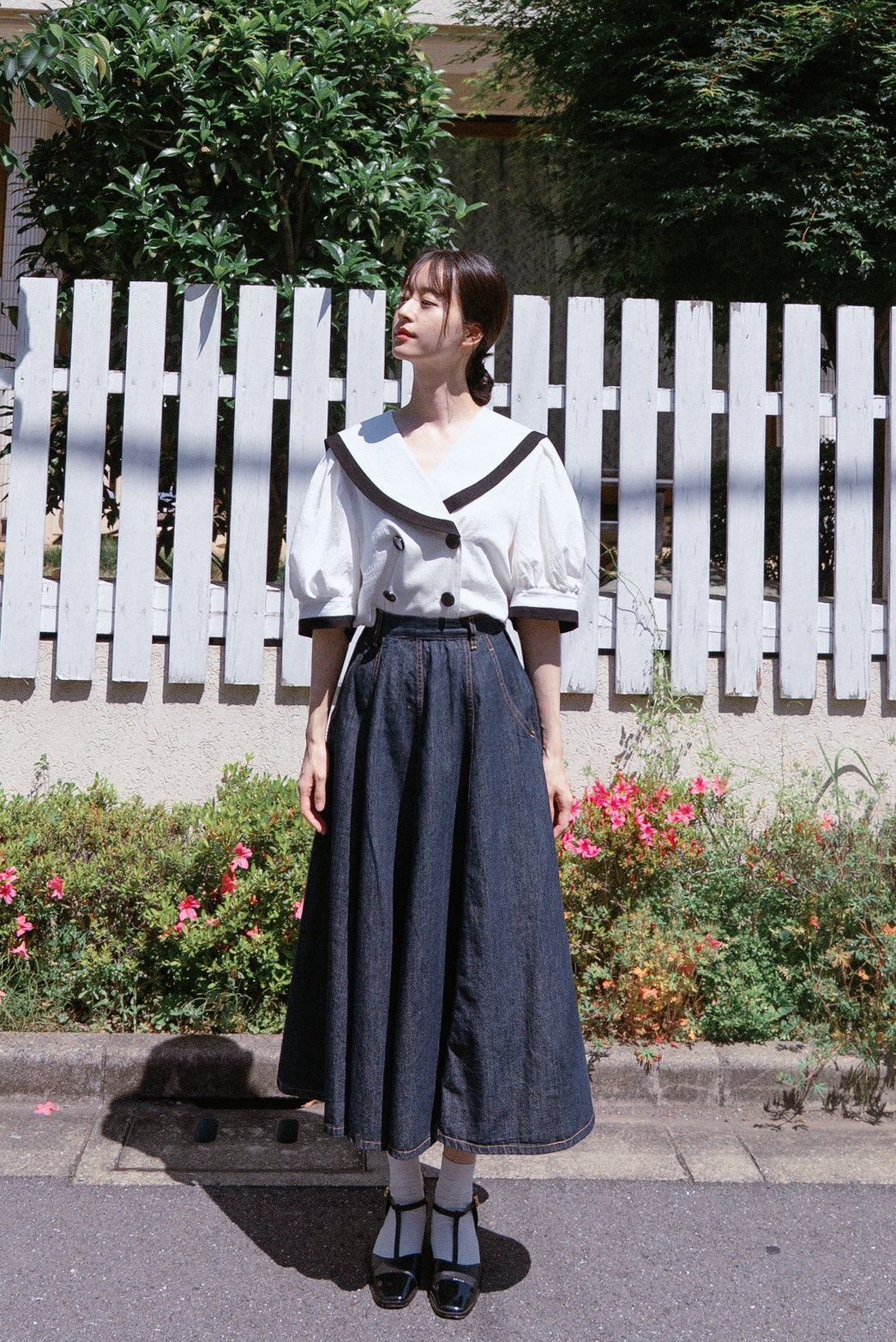 《モノクロ映画を観た》ダブルブレストセーラーカラートップス-White