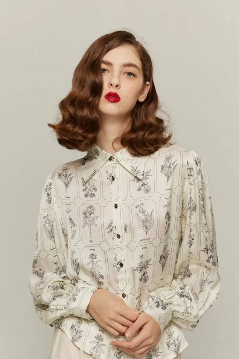 《いい香りがする包装紙》レーヨンブラウス-White