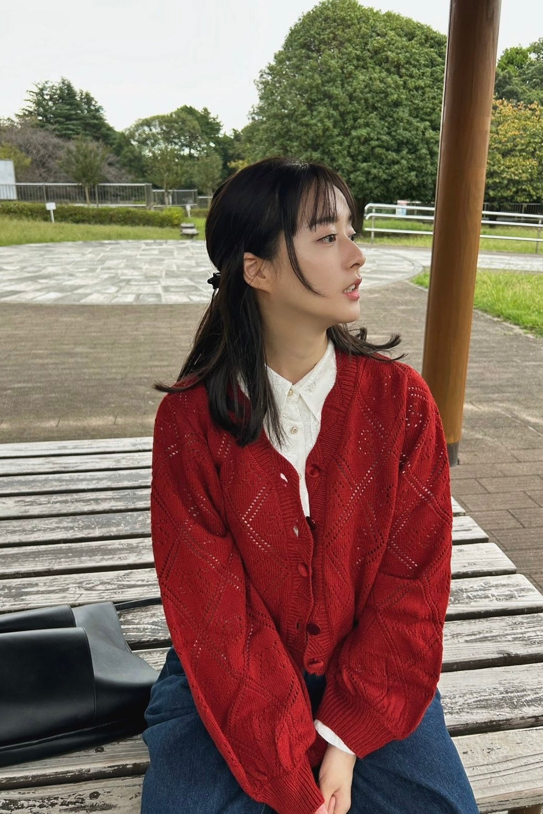 《まだ顔パック中》ロゴニットカーディガン-Orange red