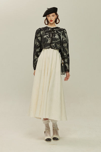 《ルーシーと入れ替わった》インナー付きボタニカルパターンサマージャケット-Black