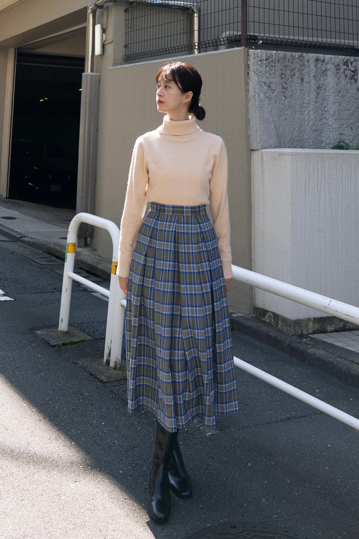 《片手でダンベルを持ち上げる》チェックパターンプリーツスカート-Gray