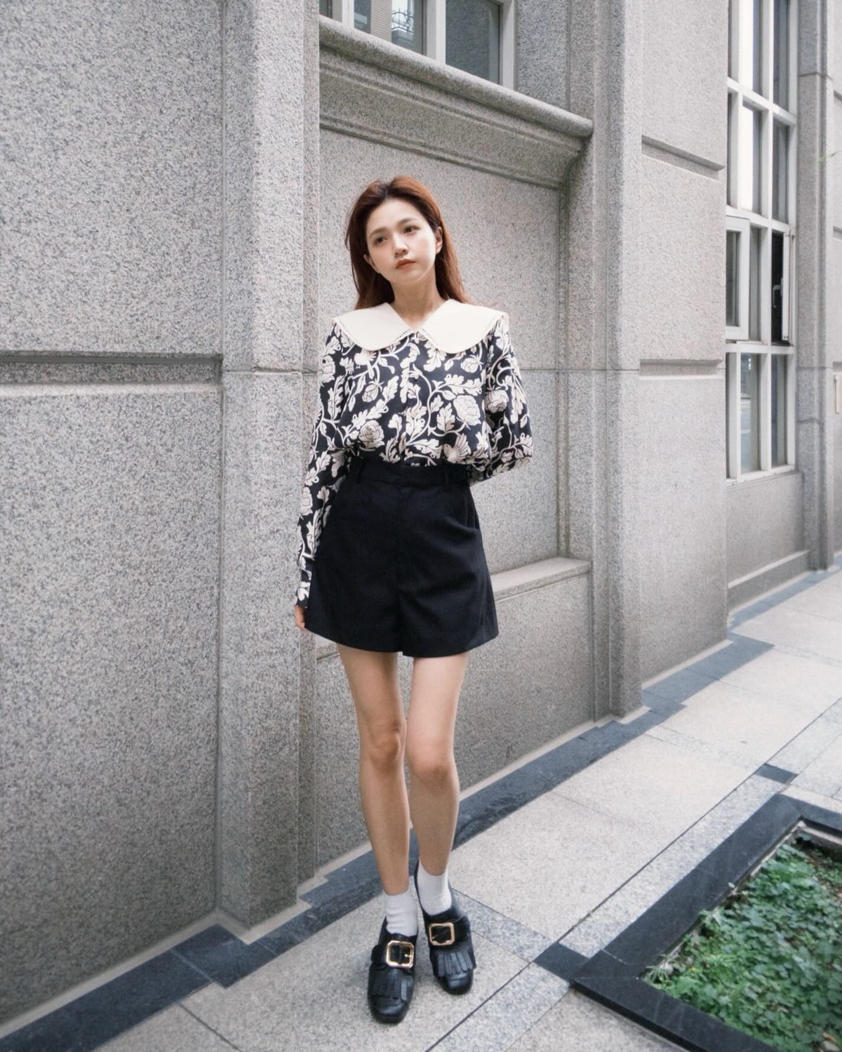《Look! It's a canary! 》Sailor collar chinoiserie blouse-Black 着用例 159cm
      トップスS、ボトムスS着用