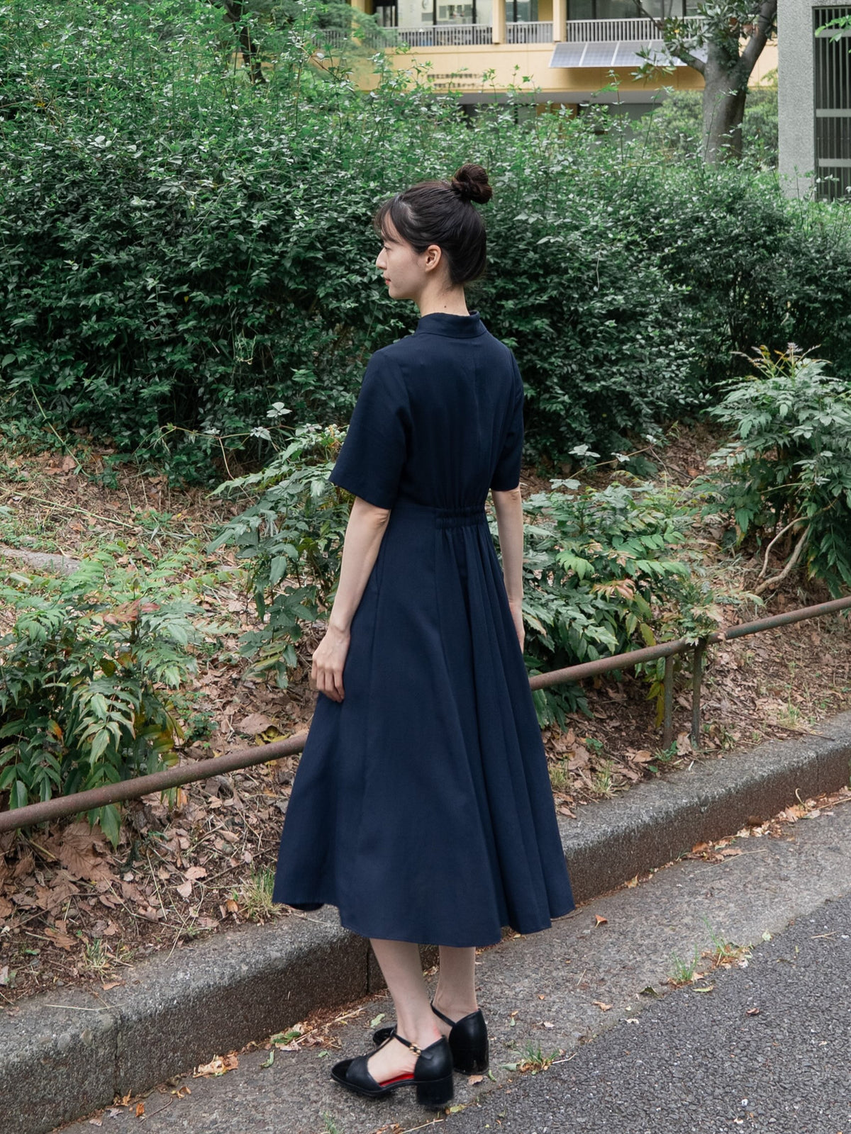 《With a flick of magic》Classical shirt dress-Navy 着用例 164cm
      ドレスS着用