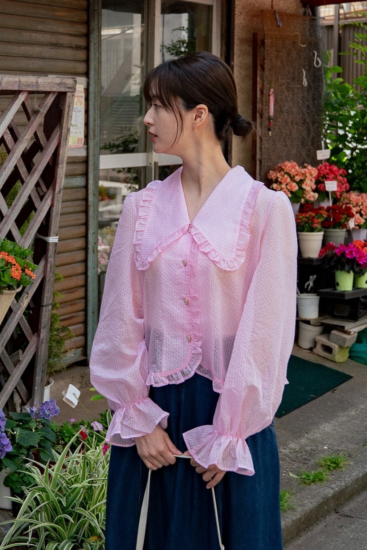 《メリーがまた嫉妬している》シースルーフリルブラウス-Pink