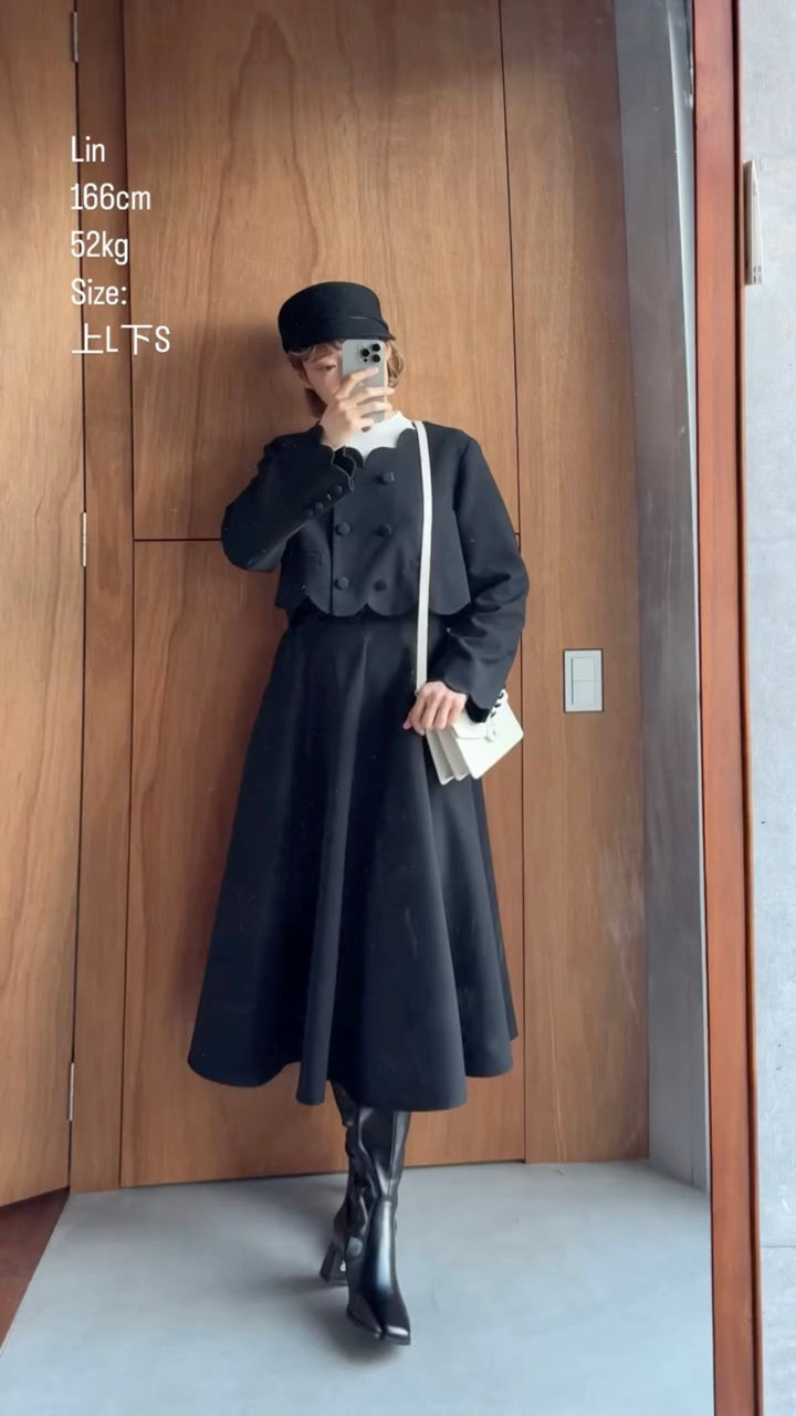 《アンティークオークション》スカラップデザインクロップドトップス-Black