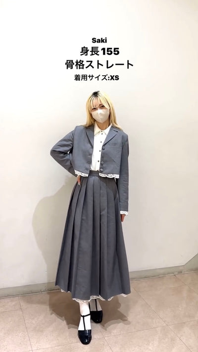 《リリーをルルと見間違えた》レーストリミングプリーツスカート-Gray