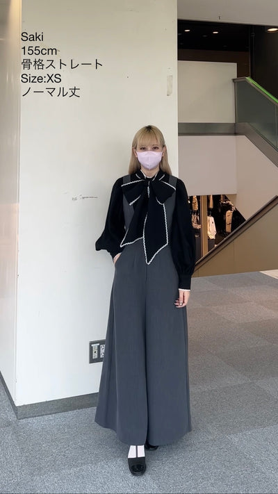 《枕の下に隠したラッキーチャーム》ハイウエストデザインバッククロスサロペット-Gray