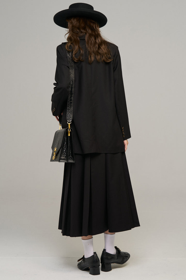 "I have to hang up" Removable pleated jacket (Copy)