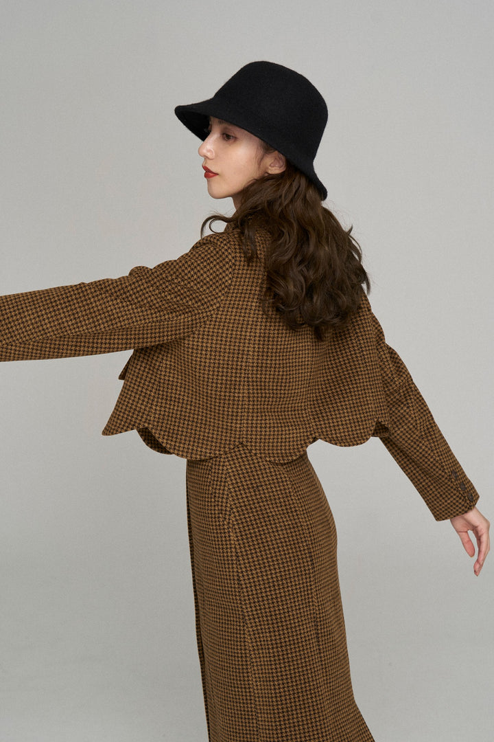 [Pinch your cheek] Big color scallop design jacket-Coffee