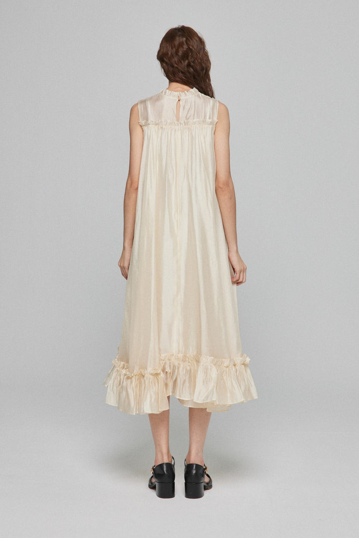 《キラキラ輝く湖面に》ラッフルトリムドレス-White