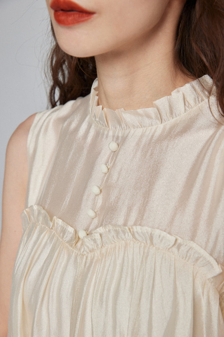 《キラキラ輝く湖面に》ラッフルトリムドレス-White