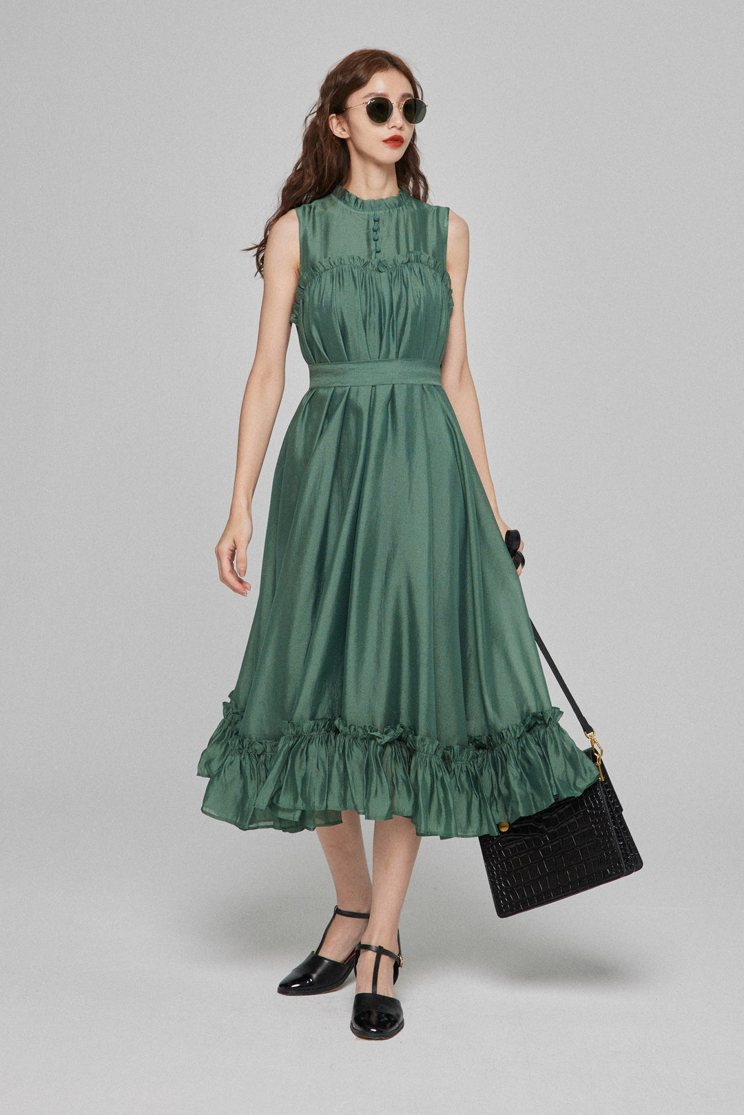 《キラキラ輝く湖面に》ラッフルトリムドレス-Dark green