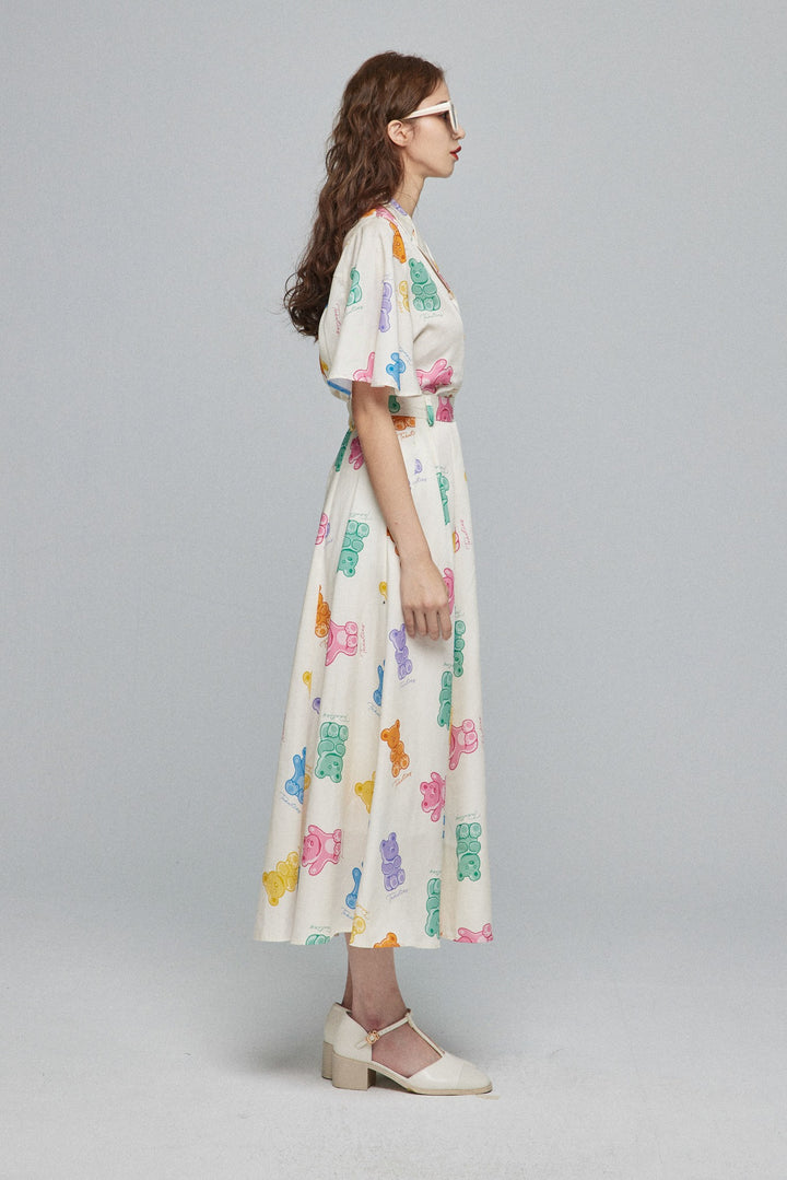 《夕食はグミを食べただけ》フレアスリーブブラウス-White