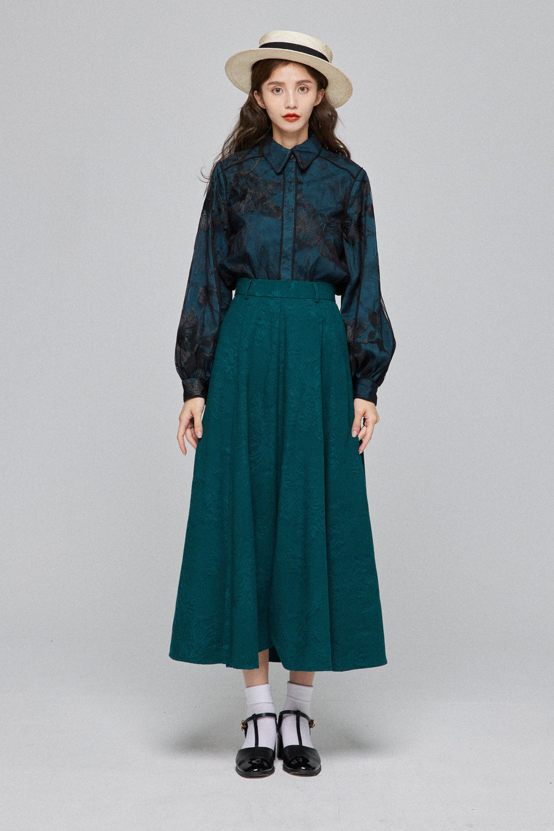 《サリーとデイヴィットのスキャンダル》シースルーエンブロイダリーブラウス-Dark green