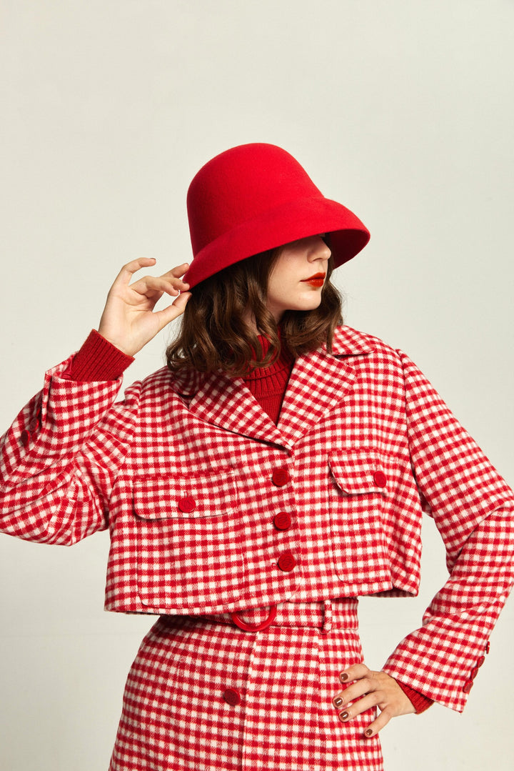 《ウィッグとサングラスをして》ギンガムチェックハイウエストスカート-Red