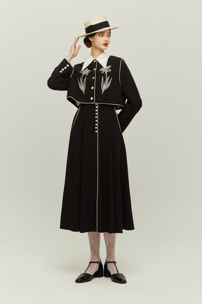 《櫛はいりません》フラワーエンブロイダリートップス-Black