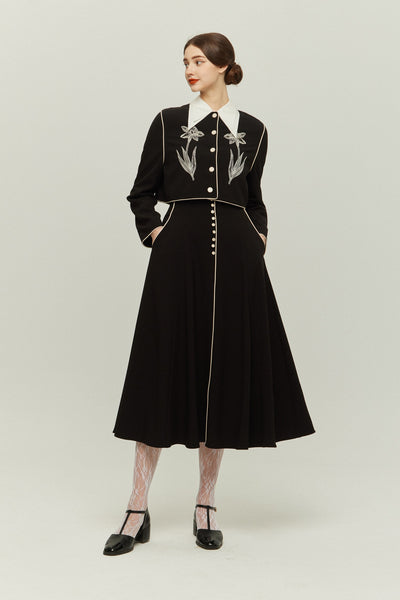 《櫛はいりません》フラワーエンブロイダリーサスペンダースカート-Black