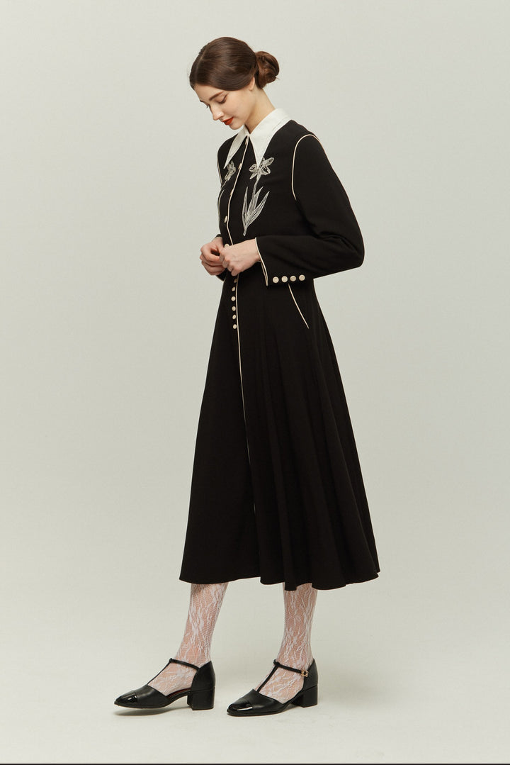 《櫛はいりません》フラワーエンブロイダリートップス-Black