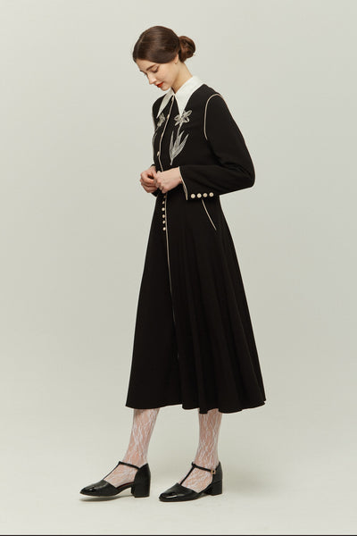 《櫛はいりません》フラワーエンブロイダリートップス-Black
