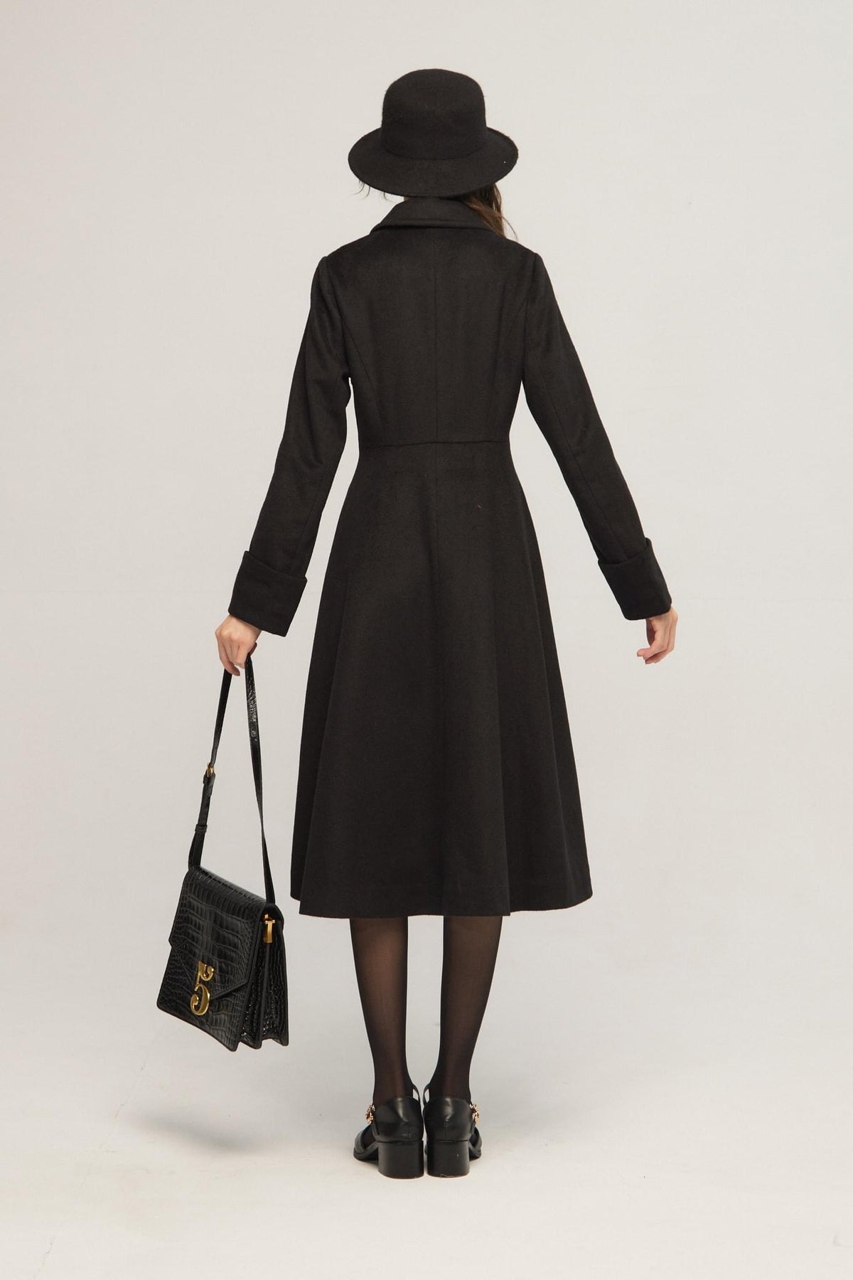 《サイコロに息を吹きかけて》ダブルブレストウールブレンドコート-Black