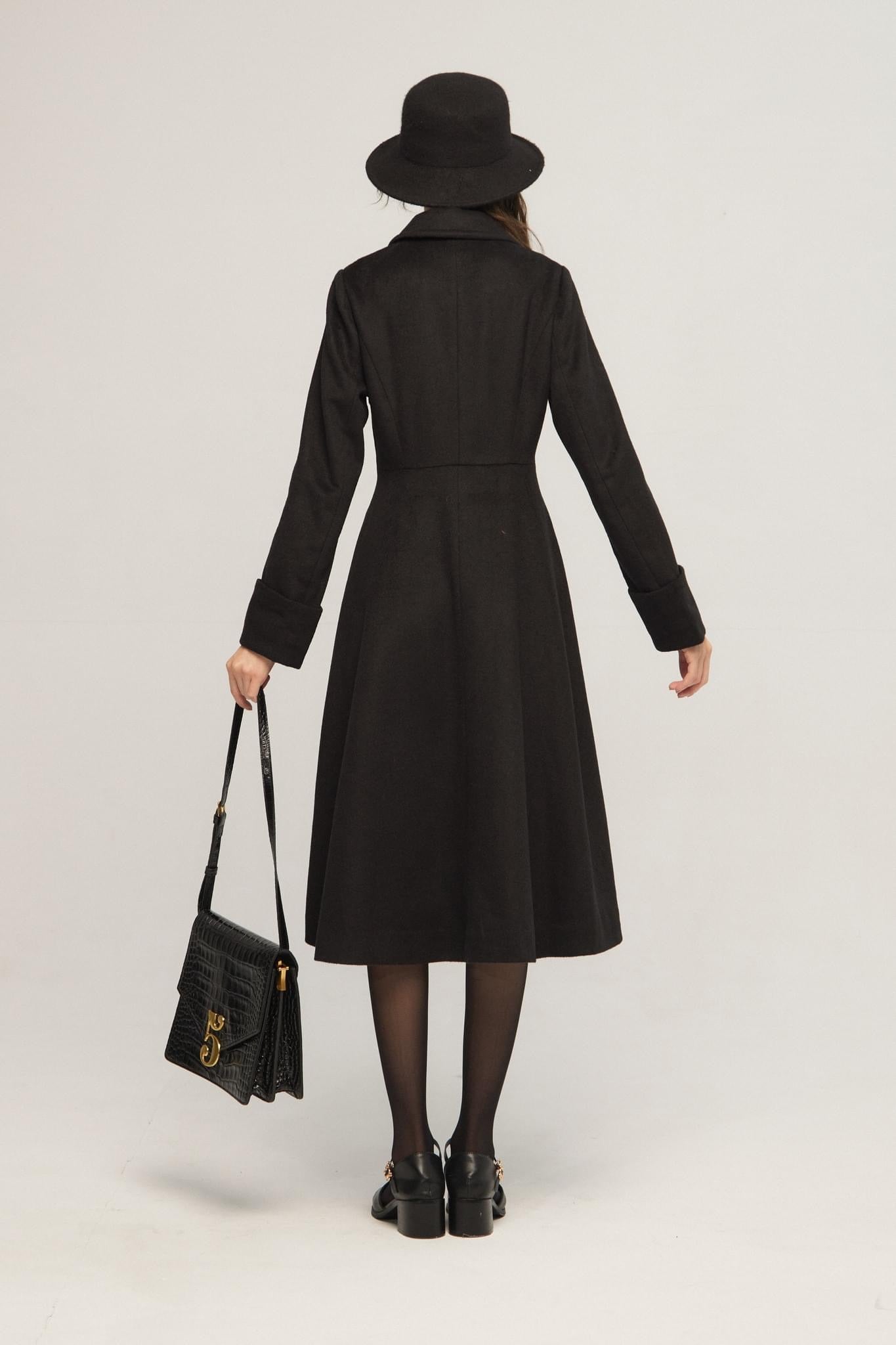 《サイコロに息を吹きかけて》ダブルブレストウールブレンドコート-Black