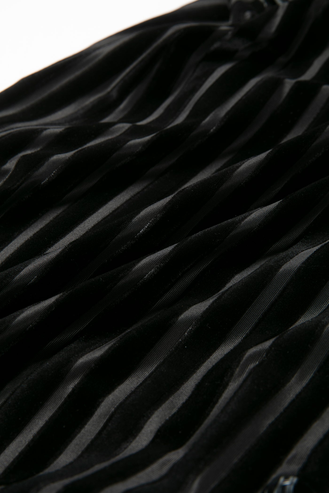 《上の階から物音がする》ベルベットストライプスカート-Black