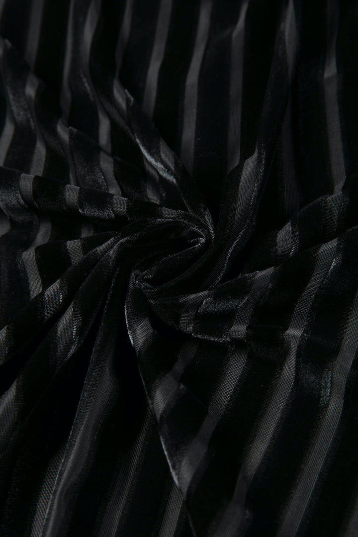 《上の階から物音がする》ベルベットストライプトップ-Black