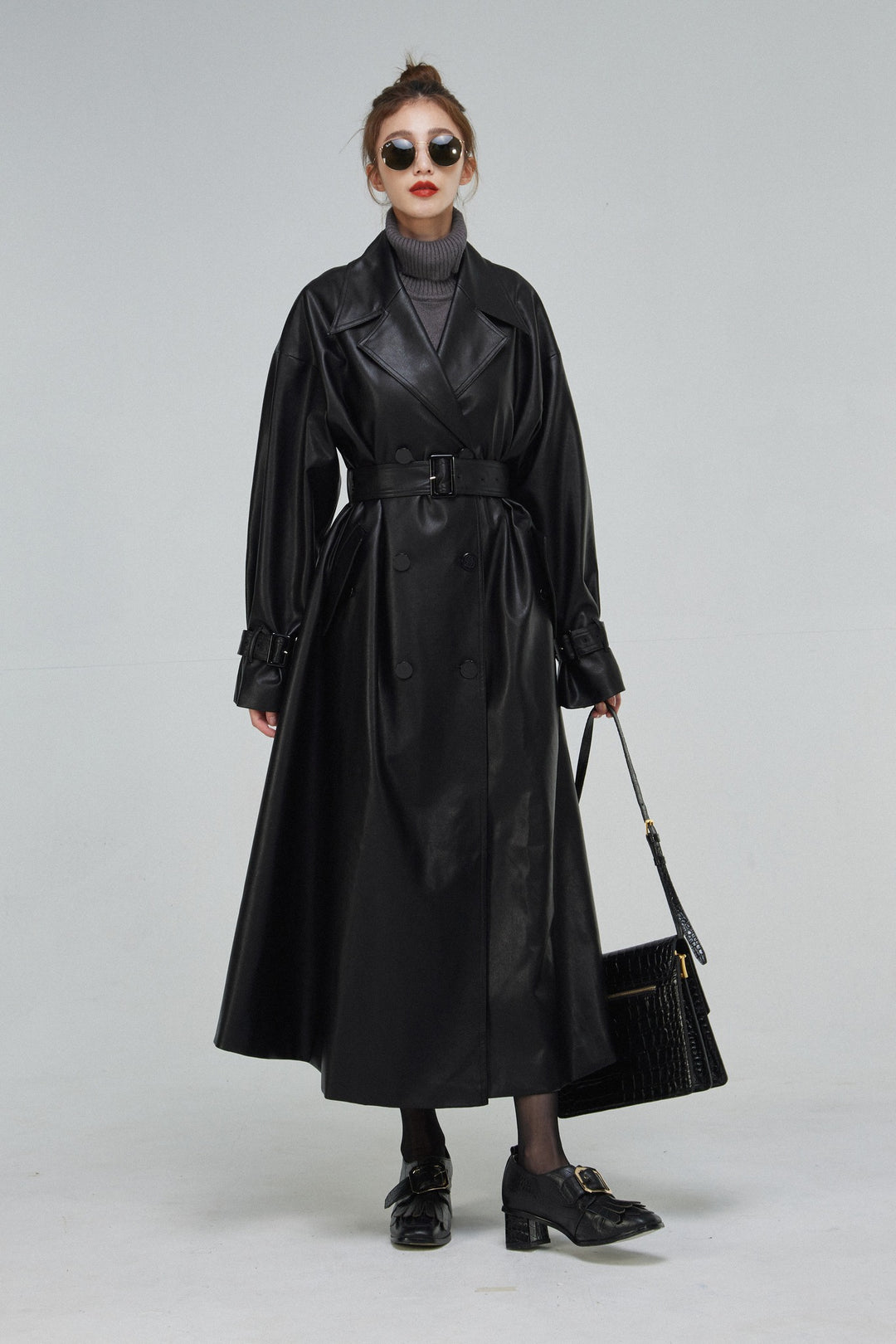 《黒幕の登場》ダブルブレストフェイクレザーコート-Black
