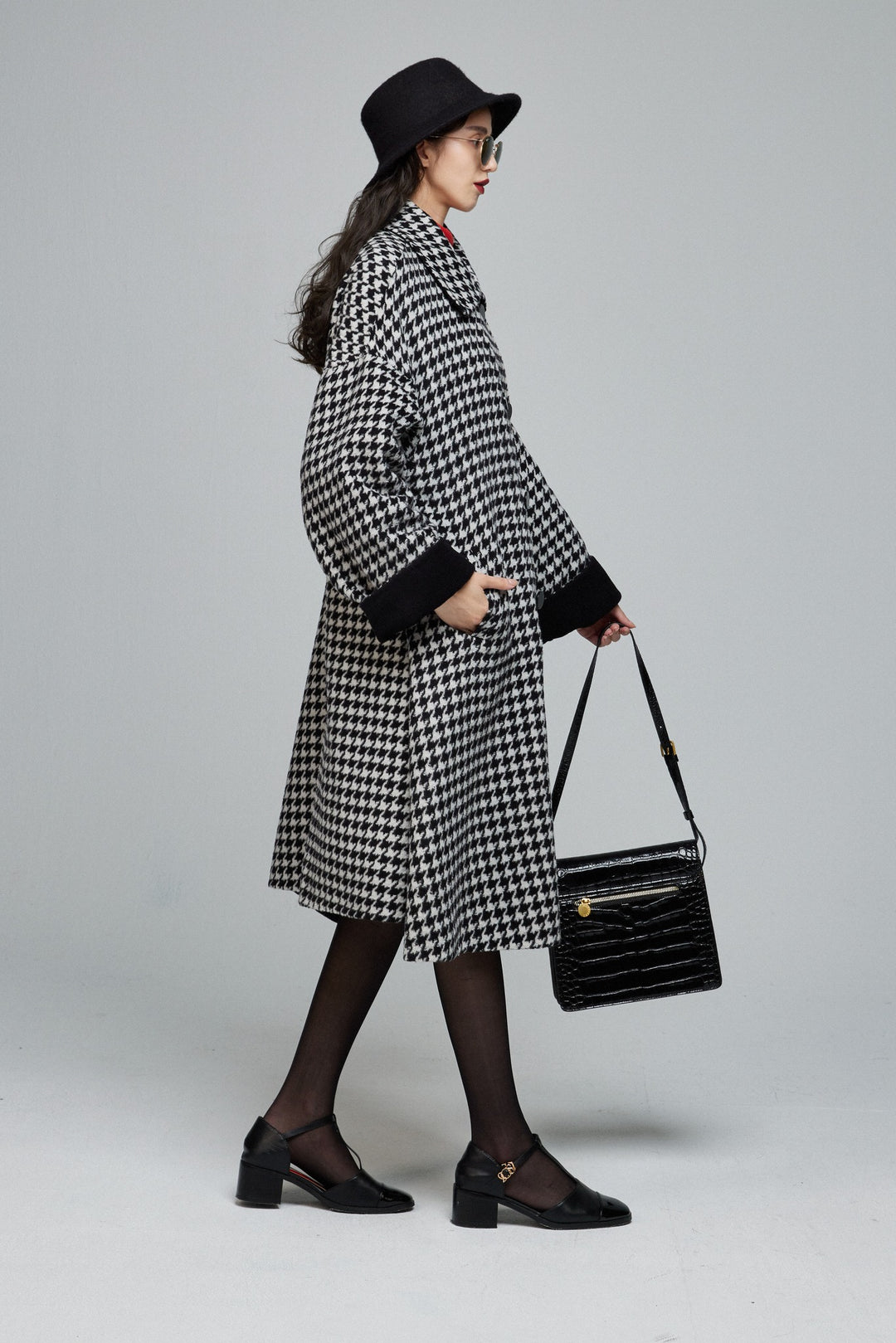 《口角にほくろがある彼女》リバーシブル2WAYコート